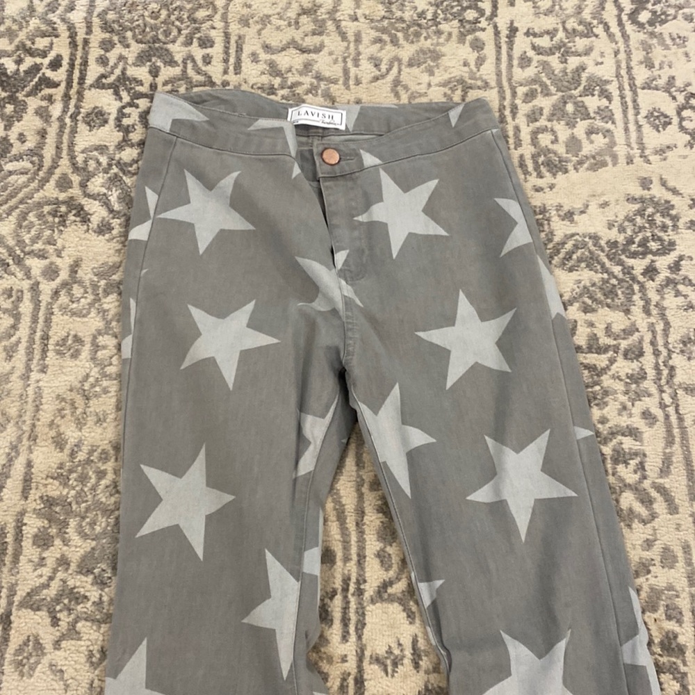 Boutique star flare jeans. Green color and size large!